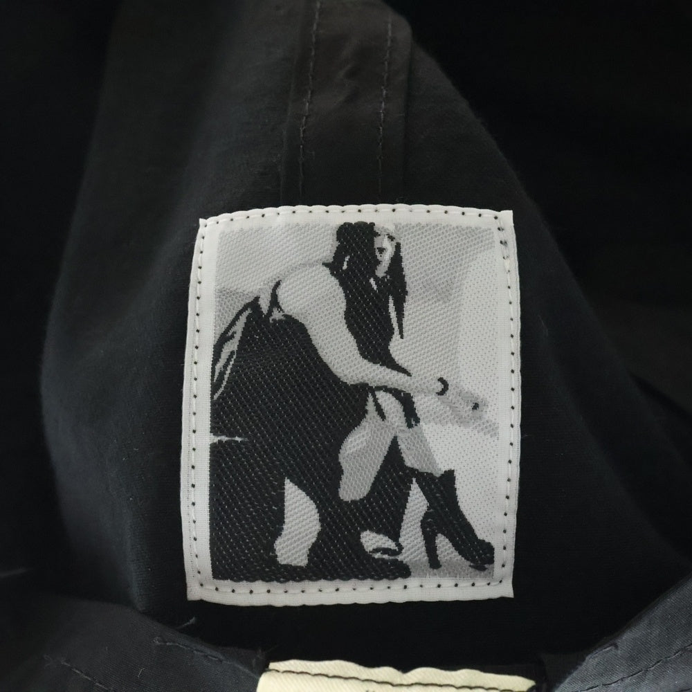 Rick Owens DRKSHDW(リックオウエンス ダークシャドウ) 25SS ロゴ刺繍 コーティング キャップ 帽子 ブラック DA01E3478-SCFEM6