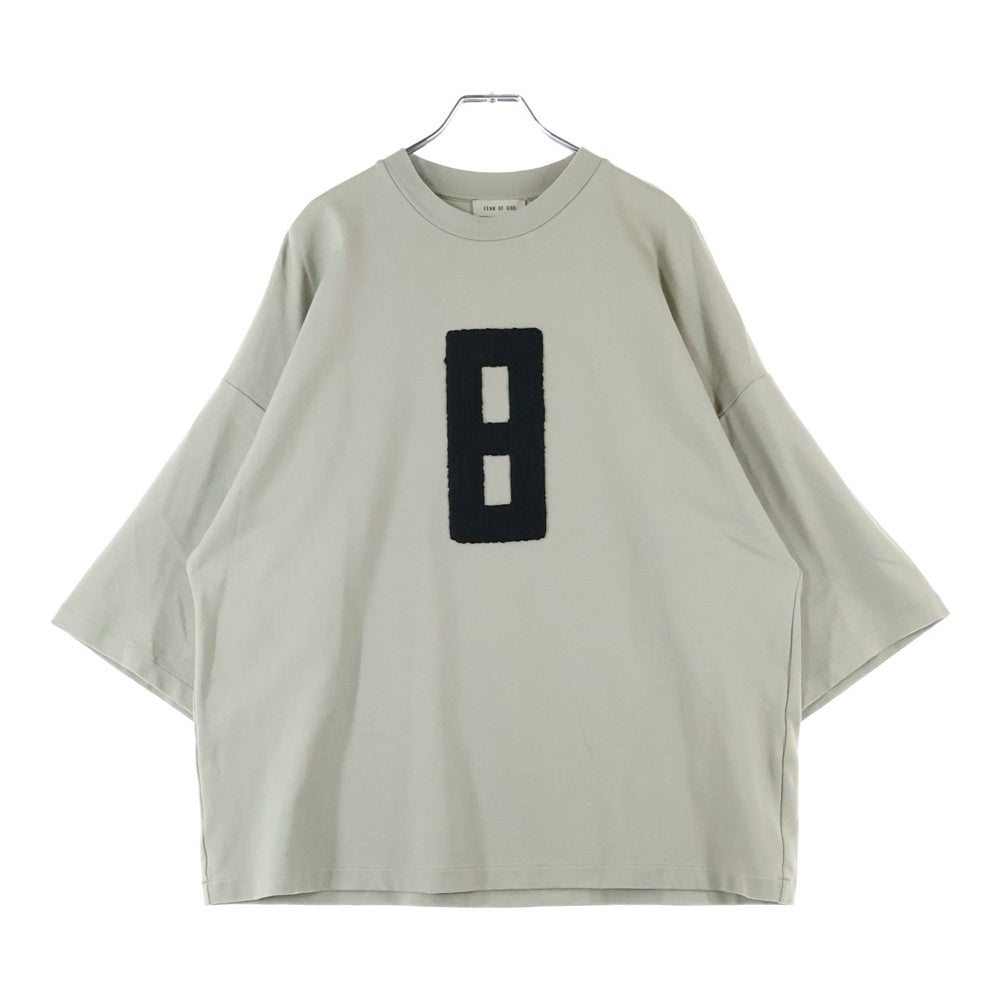 FEAR OF GOD(フィアオブゴッド) EMBROIDERED 8 MILANO NUNBERING DEAING TEE エンブロイダリー エイト ミラノ ナンバリング 刺繍デザイン クルーネック 半袖Tシャツ カットソー グレー