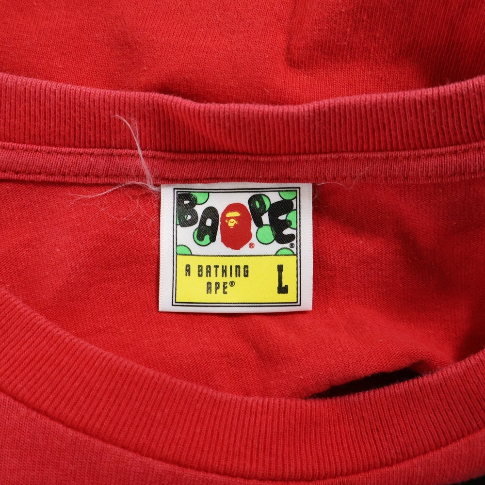 BAPE BY A BATHING APE(ベイプ ア ベイシング エイプ) ロゴワッペン付き クルーネック半袖Tシャツ カットソー レッド