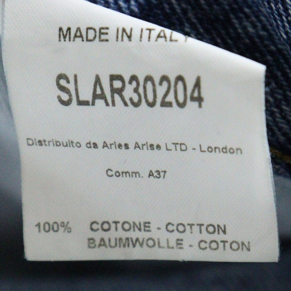 Aries(アリエス) ロゴパッチ付き ストレートデニムパンツ ジーンズ インディゴ SLAR30204