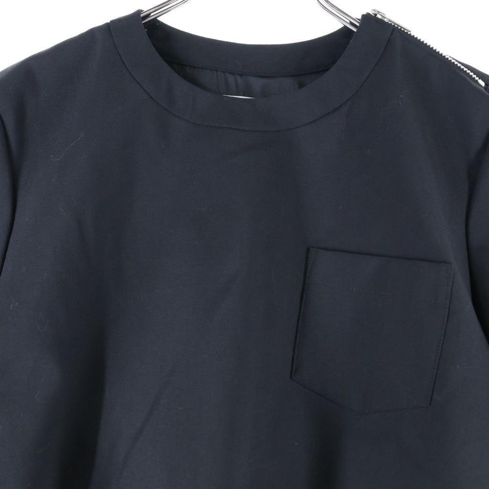 Sacai(サカイ) 23SS SUITING PULLOVER スーチング プルオーバー ドッキング 胸ポケット ショルダージップ 半袖Tシャツ ブラック レディース 23-06904