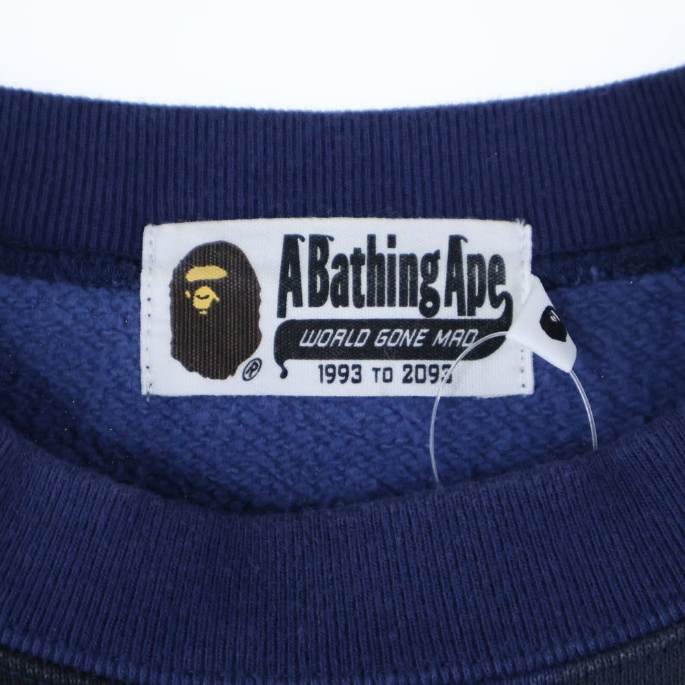 A BATHING APE(アベイシングエイプ) COLOR CAMO COLLEGE CREWNECK カモ総柄 ロゴプリント クルーネックスウェットトレーナー ブルー 001SWI301015M