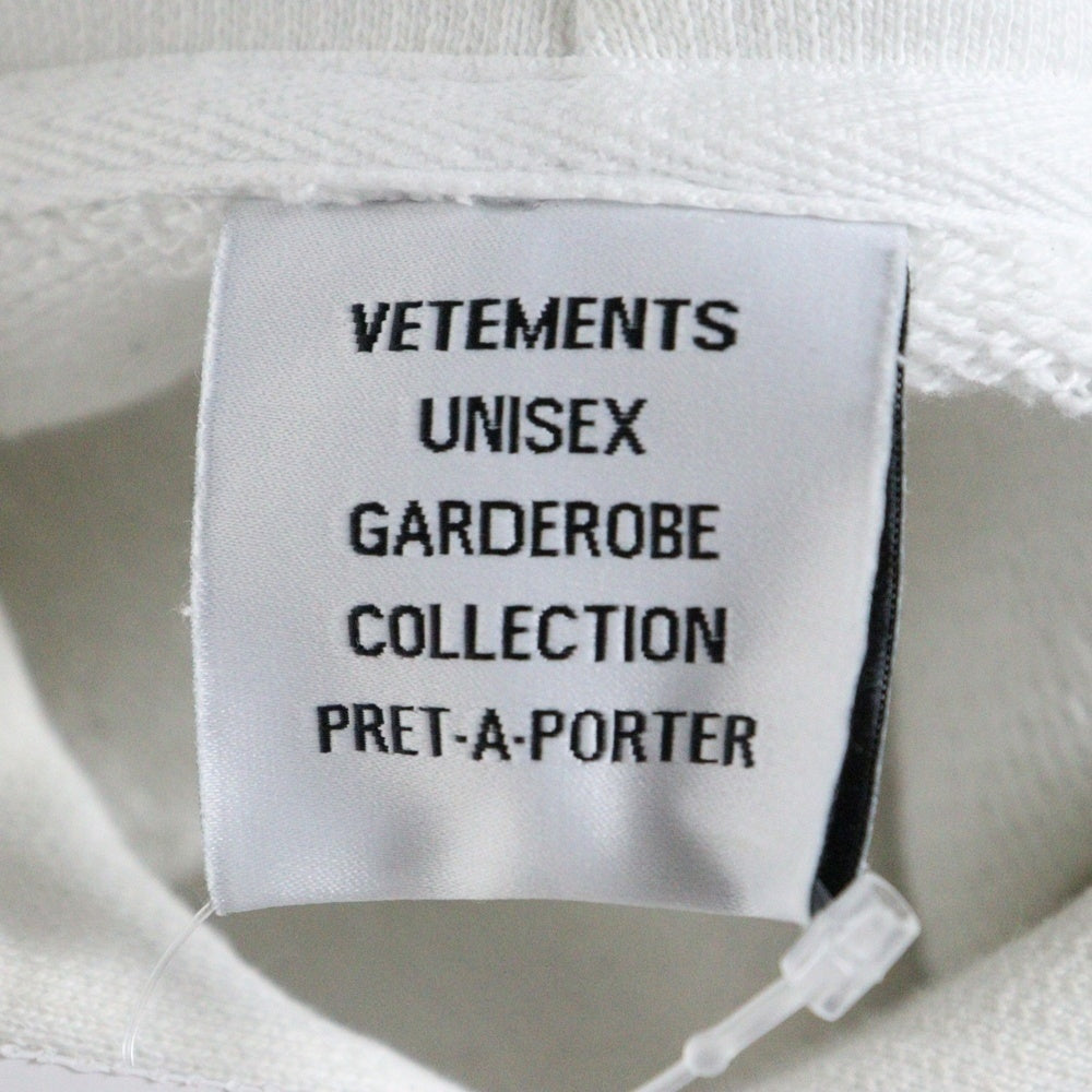 VETEMENTS(ヴェトモン) 22SS ロゴレーベル スウェット プルオーバーパーカー ホワイト/ピンク UE52TR380W