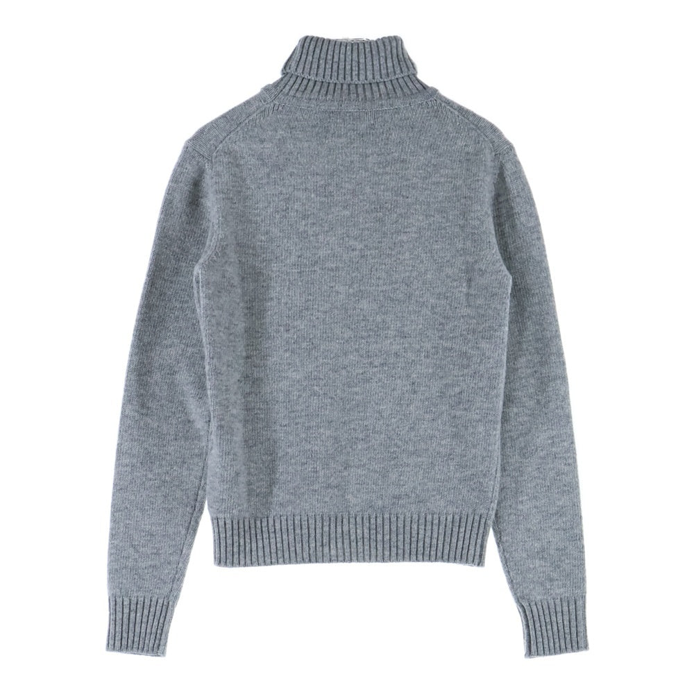 GUCCI(グッチ) ×キムスンヨン ワンポイントエンブロイダリー タートルネック ニット セーター キッズ グレー 785286 XKD86 1056