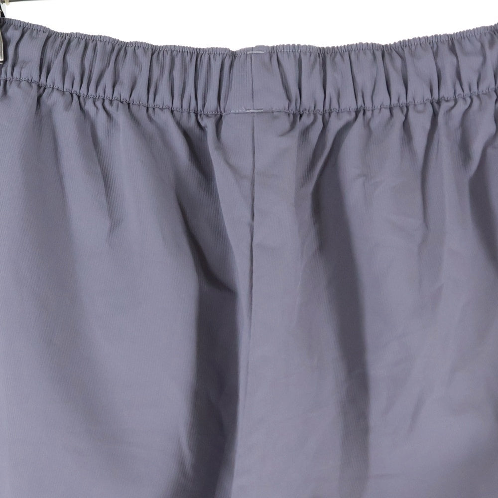 adidas(アディダス) AZB001 ロゴデザイン ナイロンパンツ グレー/ピンク