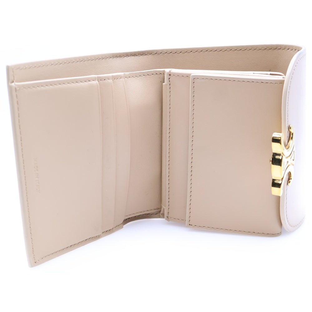 CELINE(セリーヌ) トリオンフ ロゴ シャイニーカーフスキン スモール フラップウォレット 財布 ベージュ 10D783DPV.03ND