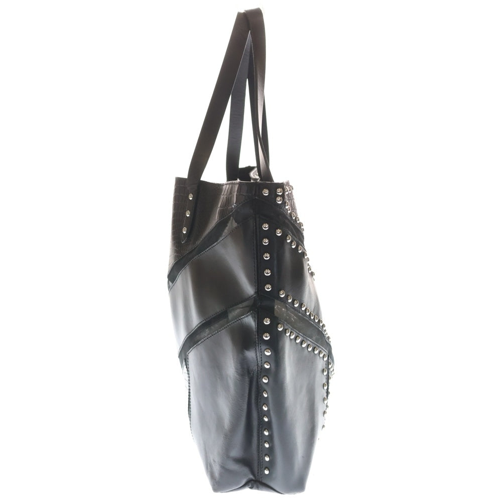 DIESEL(ディーゼル) ブレイブマンロゴ スタッズ デザインメッシュ ポシェット付き レザーハンドバッグ ブラック