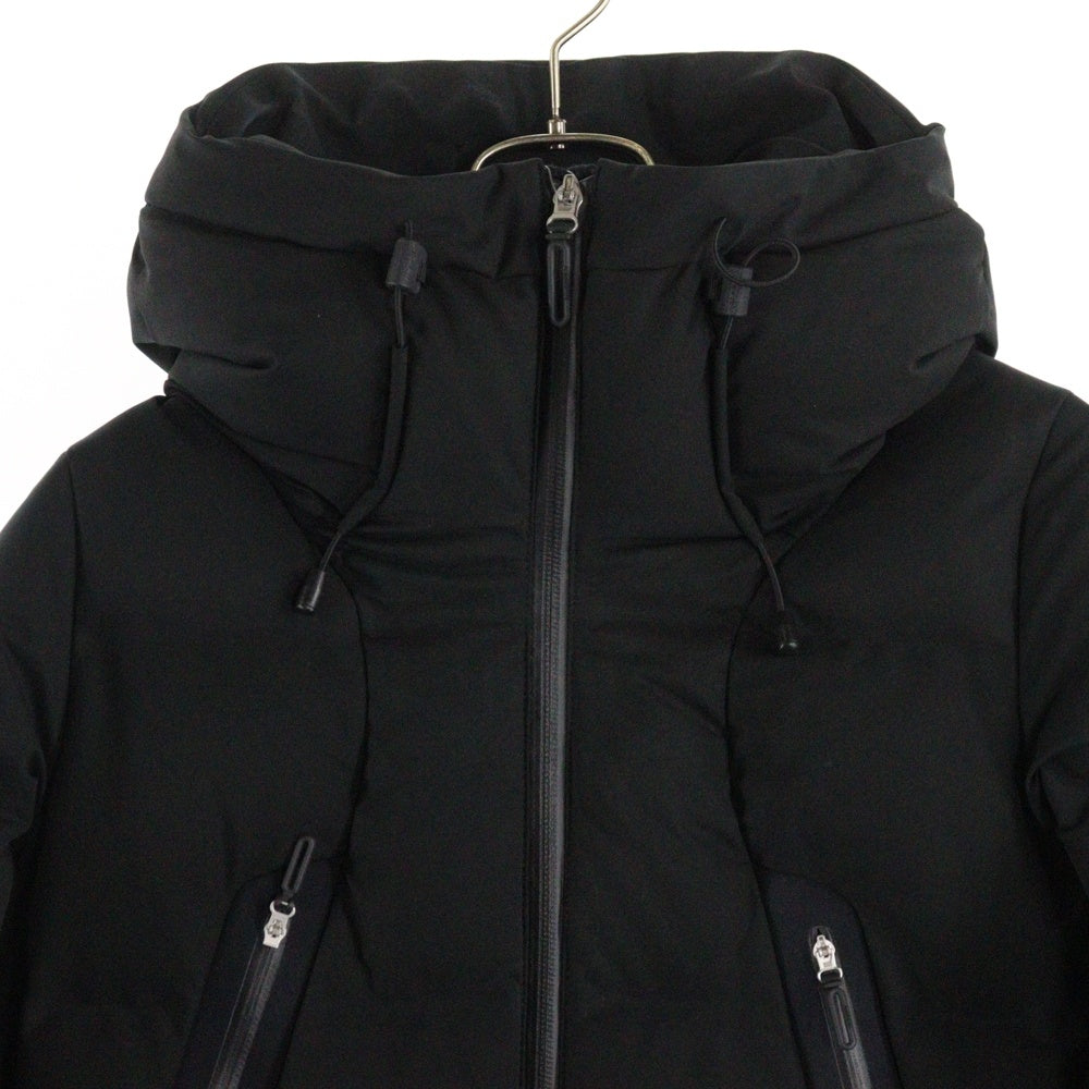DESCENTE(デサント) ALLTERRAIN オルテライン 水沢ダウン フーデッド ジャケット ブラック DAWUGK40UX
