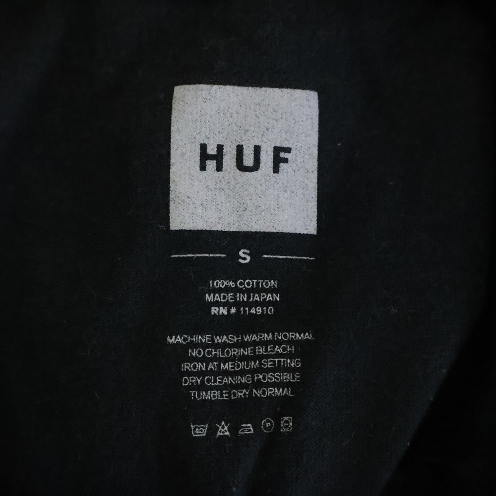 HUF(ハフ) ロゴ刺繍 コットン クルーネック 半袖Tシャツ カットソー ブラック