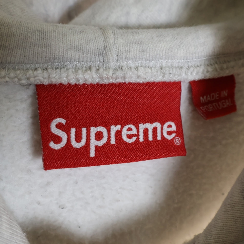 SUPREME(シュプリーム) 22SS Embroidered Chenille Hooded Sweatshirt フロントパイルロゴ シェニール スウェット プルオーバーパーカー グレー