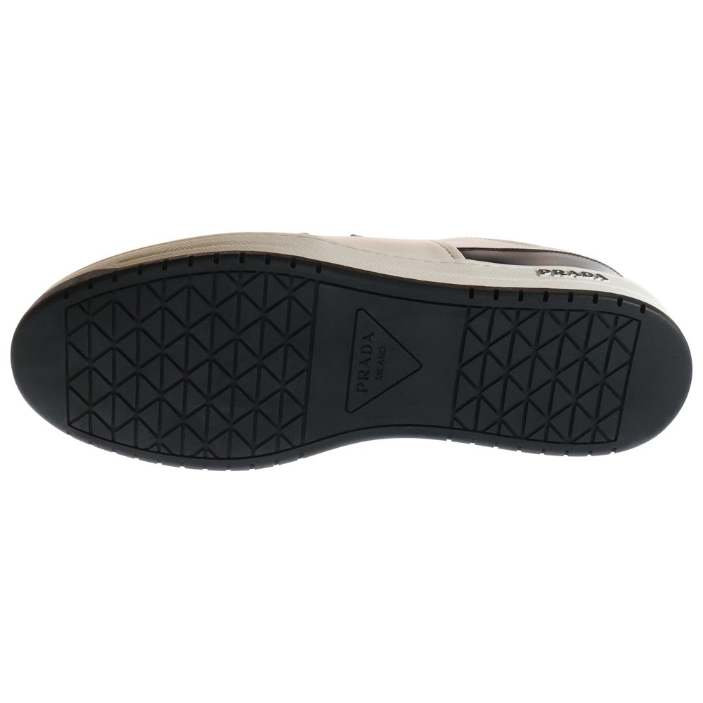 PRADA(プラダ) Downtown Low Top Sneakers ダウンタウン トライアングルロゴプレート レザー ローカットスニーカー ブラック/ホワイト 2EE364