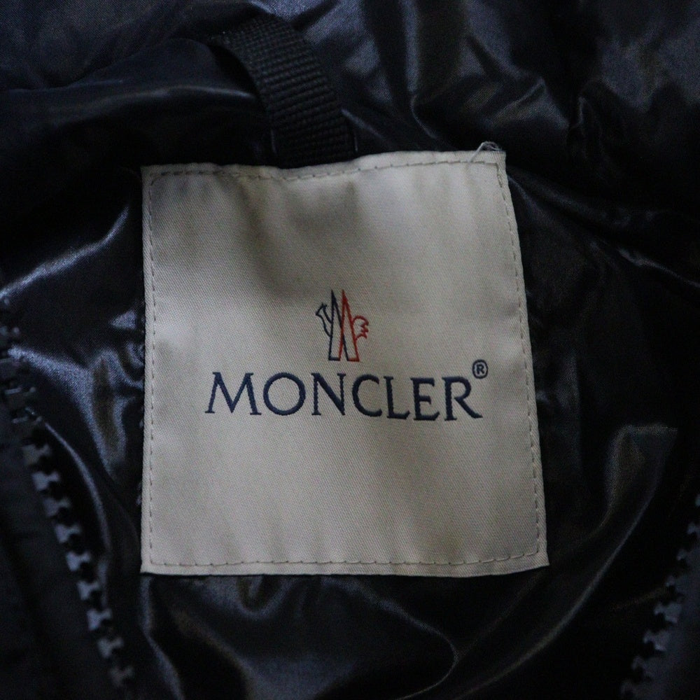 MONCLER(モンクレール) 19AW MONTCLA GIUBBOTTO モンクラ フーデッド ダウンジャケット ブラック E20914194385