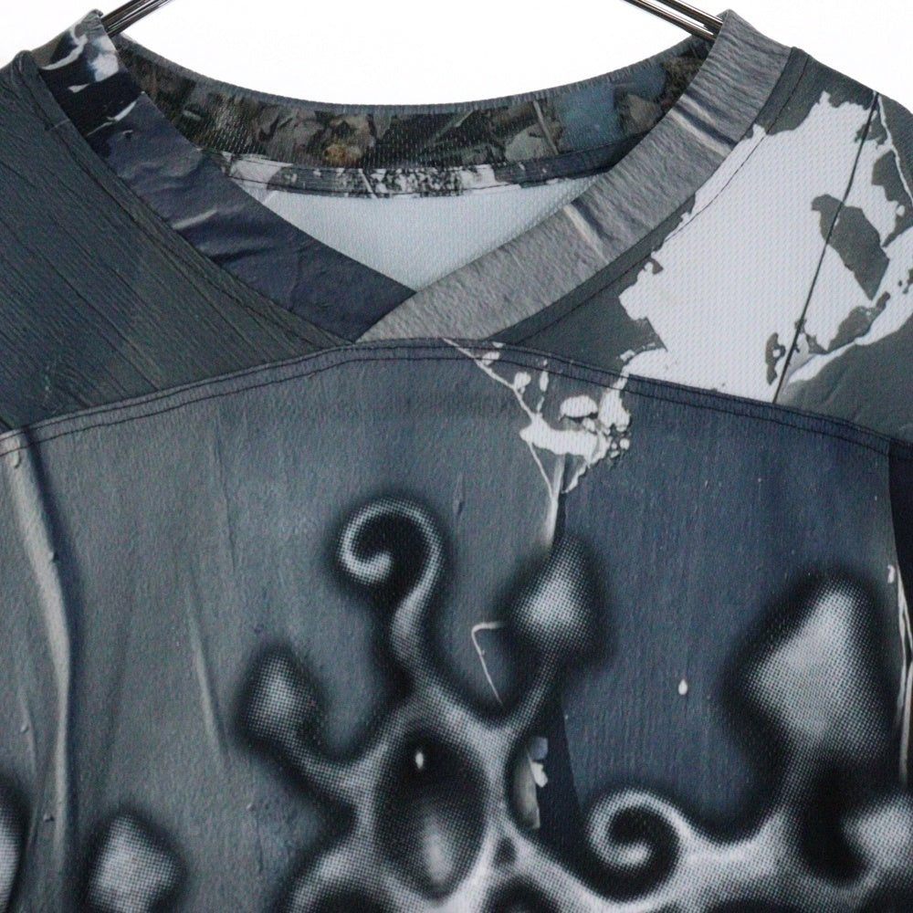 SOLAS WORLD(ソーラズ ワールド) FAE STREET LS JERSEY 総柄 ポリエステル ロングスリーブ 長袖Tシャツ カットソー グレー