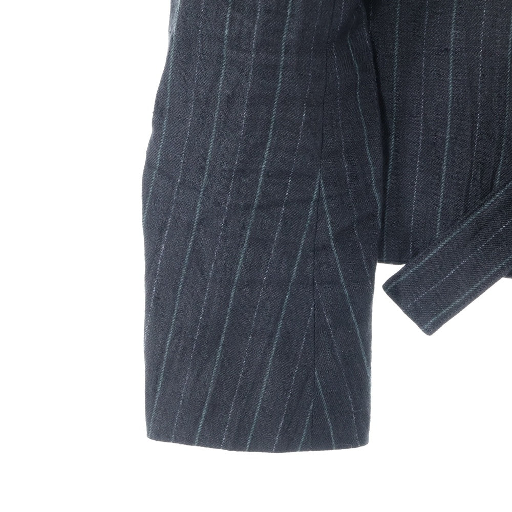 YOHJI YAMAMOTO REGULATION(ヨウジヤマモト レギュレーション) 23AW GABARDINE R-SHORT PEAKED JKT ストライプ柄 ギャバジン ショートピークジャケット ブラック FT-J51-302