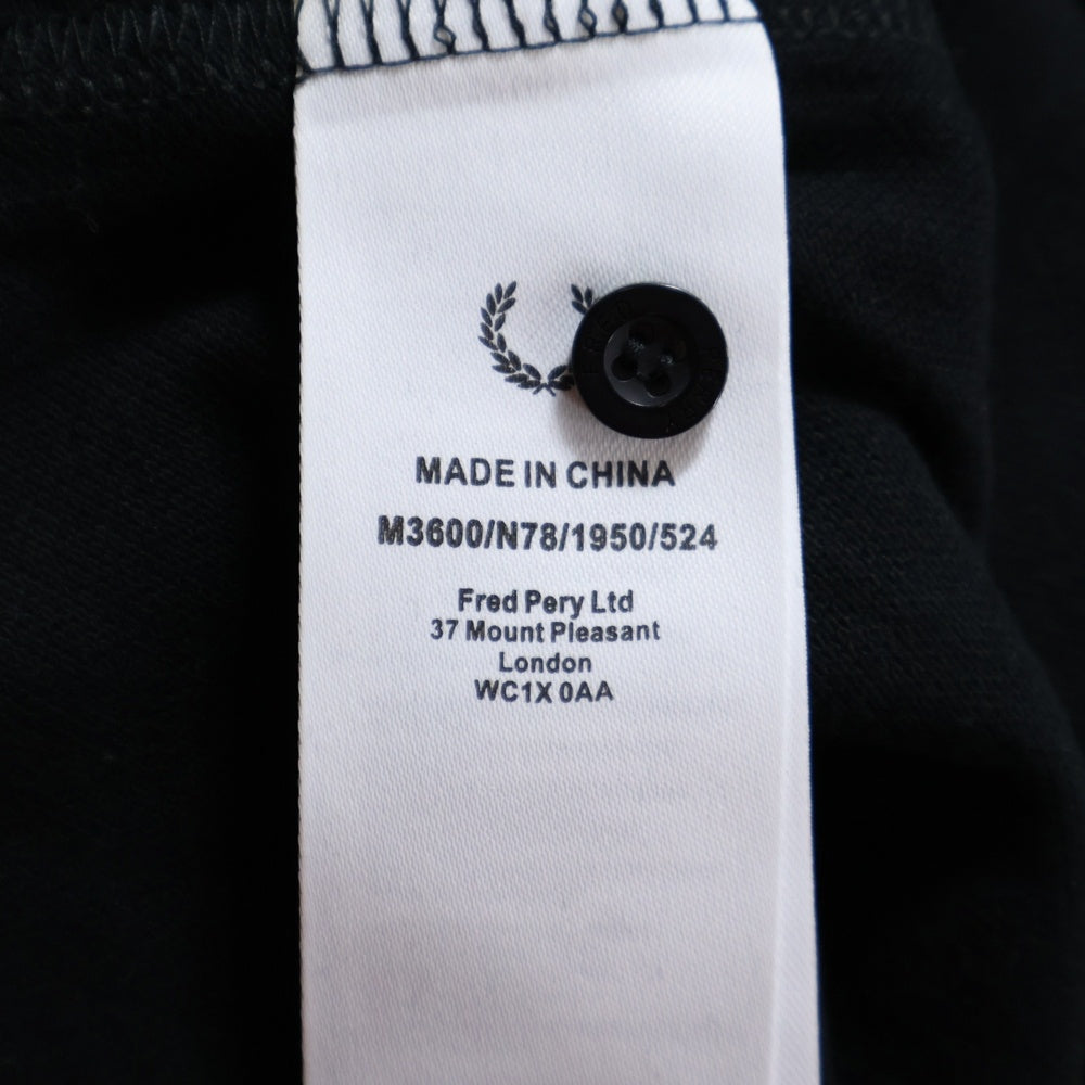 FRED PERRY(フレッドペリー) ロゴエンブロイダリー レギュラーカラー 半袖ポロシャツ ブラック WC1X 0AA