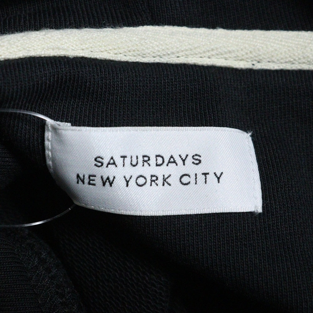 FRAGMENT DESIGN(フラグメントデザイン) ×Saturdays NYC サタデーズニューヨークシティ フロントロゴ プルオーバー スウェット パーカー ブラック BBM-0891-A