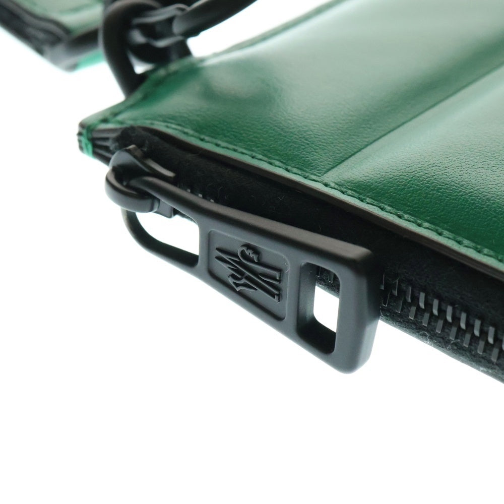 MONCLER(モンクレール) 23SS FLAT WALLET SMALL フラット ウォレット ショルダーストラップ付 コインケース 財布 グリーン I109A6C00003 M2743