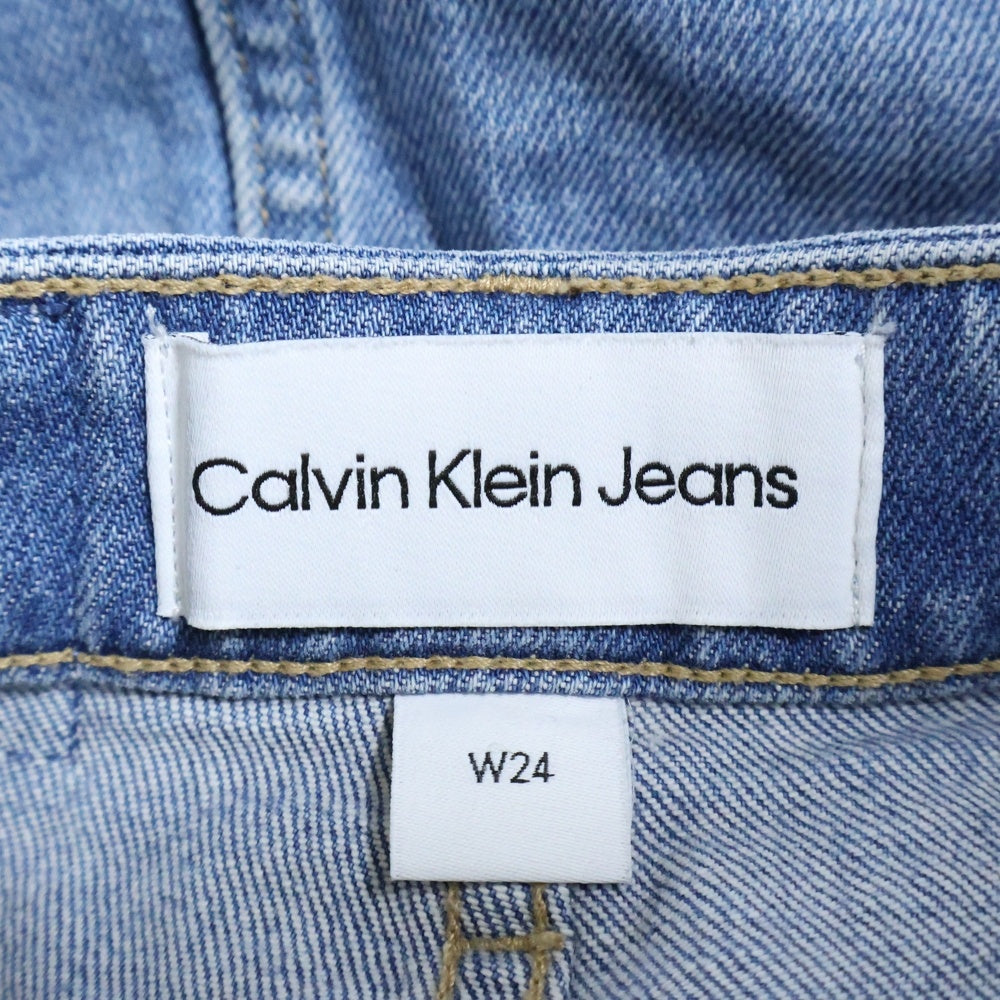 Calvin Klein Jeans(カルバンクラインジーンズ) カウレザーパッチ デニムロングスカート レディース インディゴ J221043