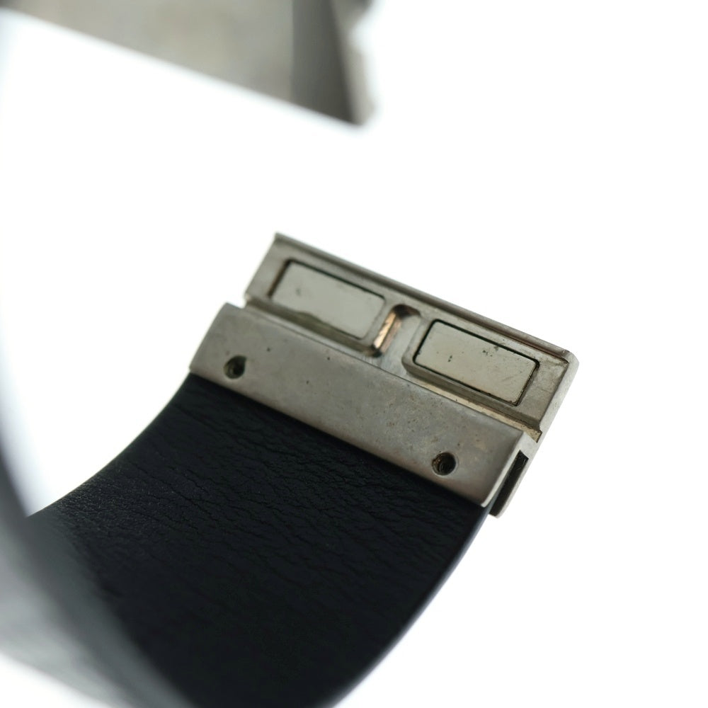 SAINT LAURENT PARIS(サンローランパリ) ID ロゴ プレート マグネット レザー カフ ブレスレット ブラック 542012 0IH0E レディース