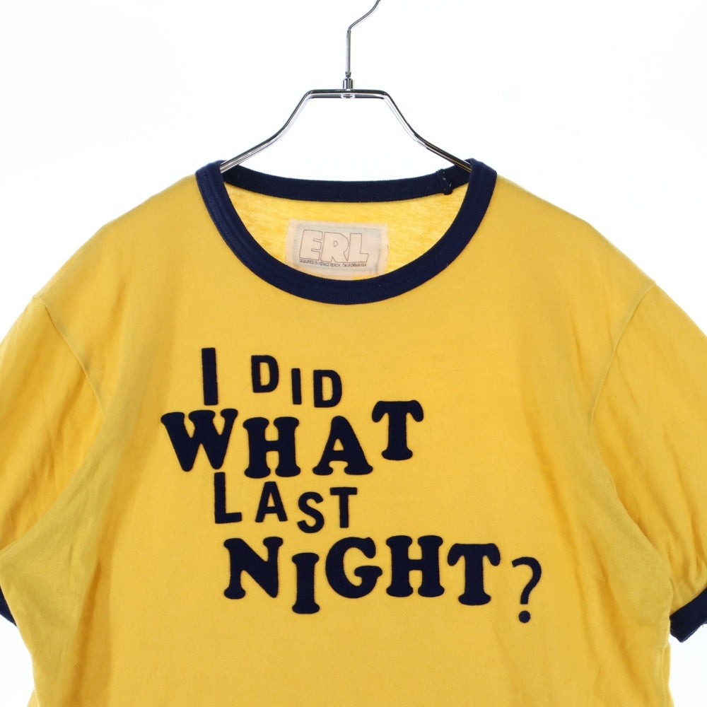 ERL(イーアールエル) 25SS I Did What Last Night フロントエンブロイダリー 半袖 リンガーTシャツ イエロー