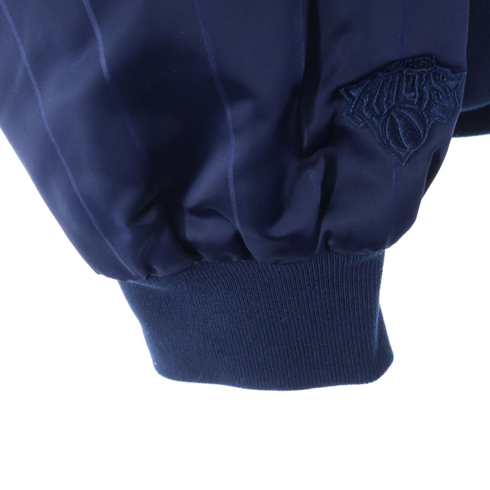 KITH(キス) New York Knicks Pinstripe Satin Bomber Jacket ニューヨークニックス ピンストライプ サテン ボンバージャケット ブルー KHM010422