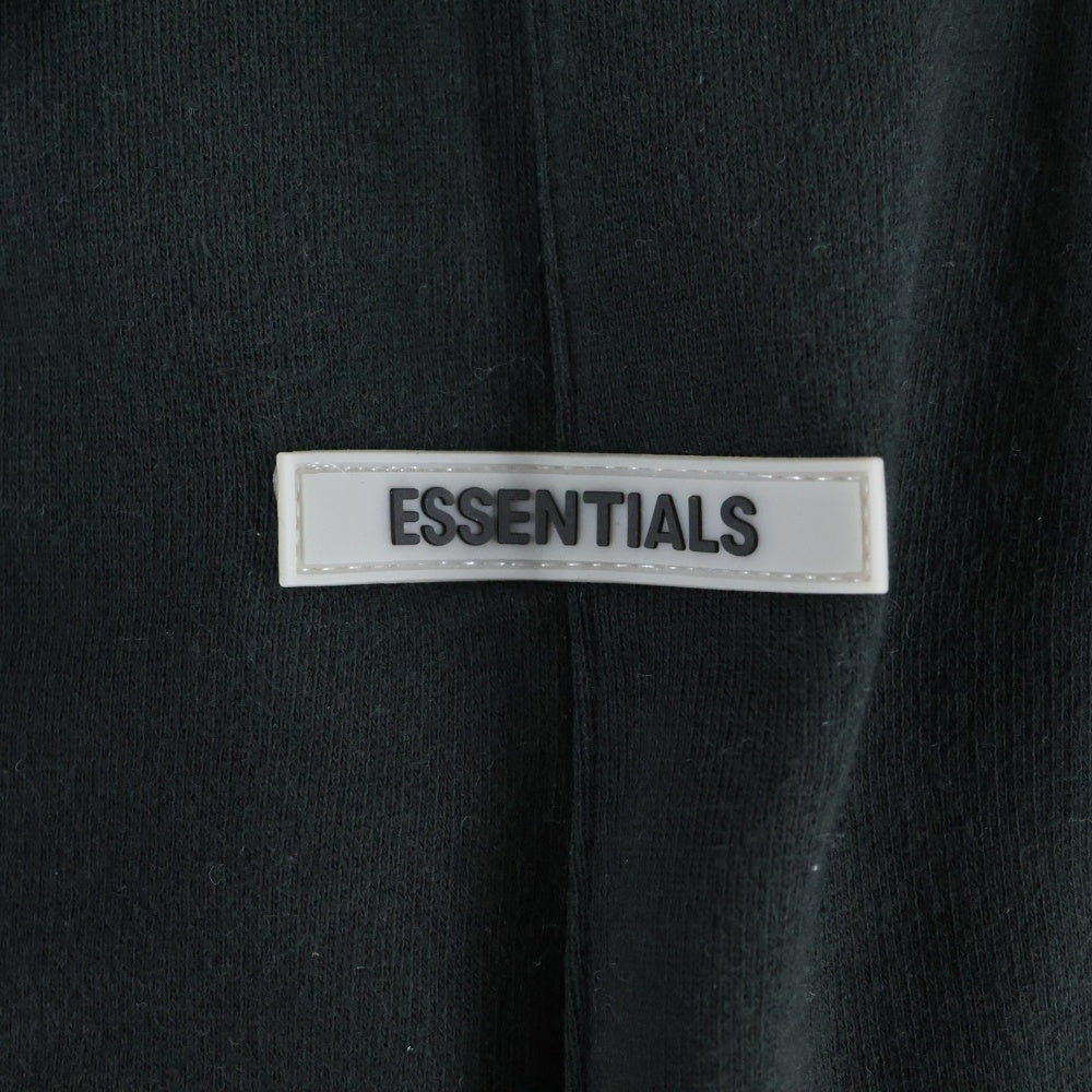 FEAR OF GOD ESSENTIALS(フィアオブゴッド エッセンシャルズ) フロントロゴ スウェットハーフパンツ ショーツ ブラック