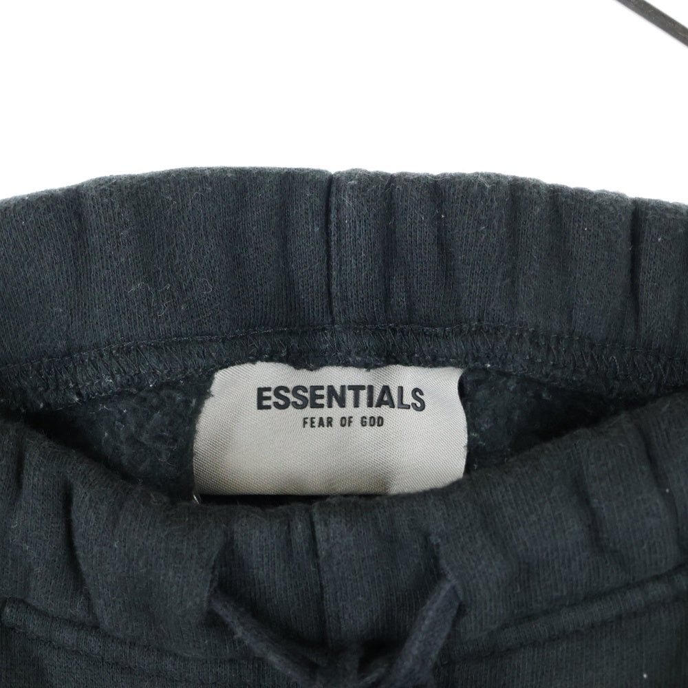 FEAR OF GOD ESSENTIALS(フィアオブゴッド エッセンシャルズ) フロントロゴ スウェットハーフパンツ ショーツ ブラック