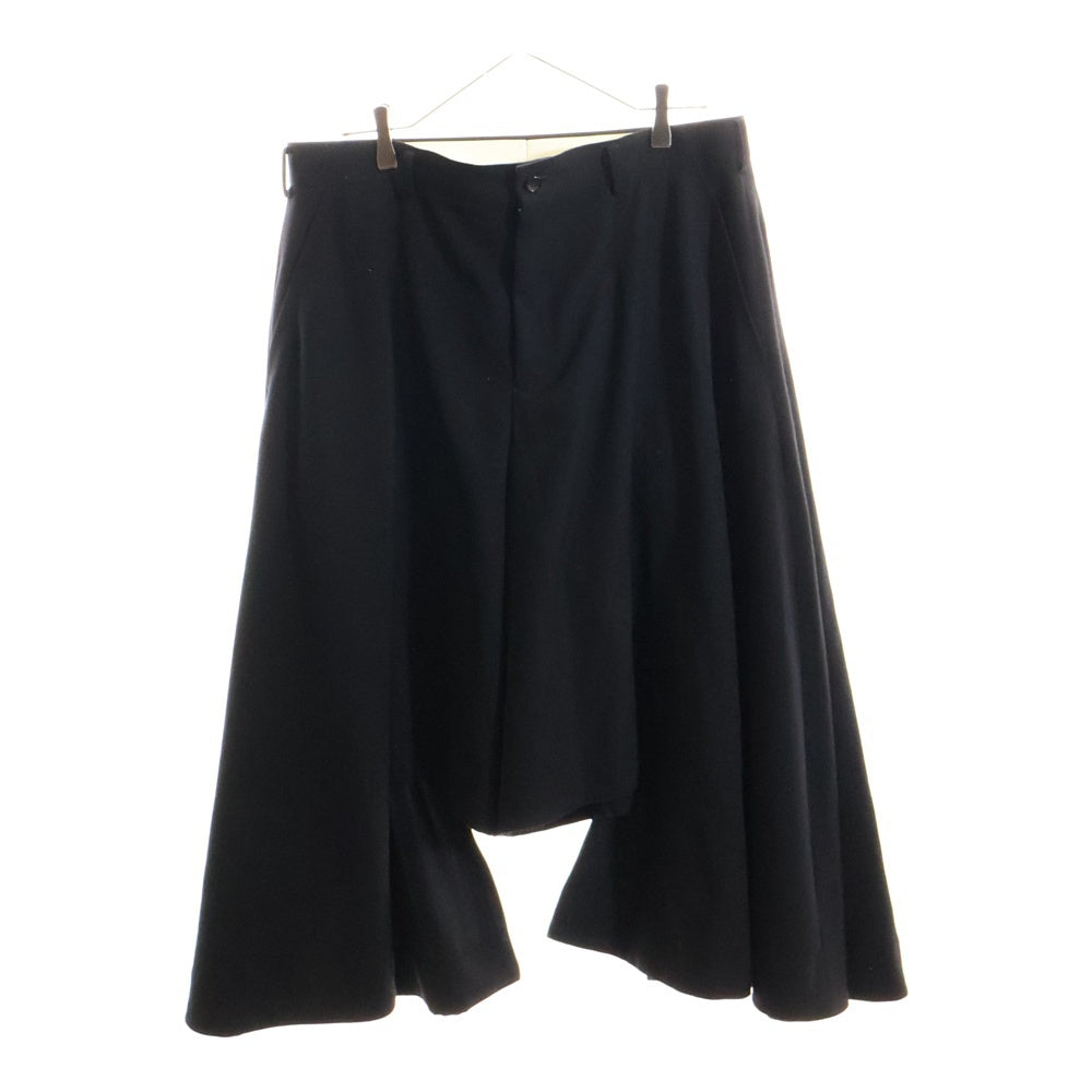 COMME des GARCONS HOMME PLUS(コムデギャルソンオムプリュス) 24SS AD2022 マルチポケット ドレープ サルエル ジップアップ ショートパンツ ブラック PM-P006