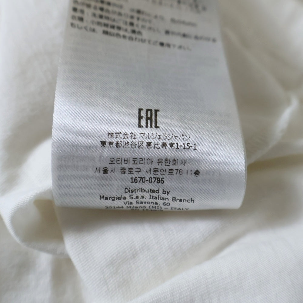 MM6 Maison Margiela(エムエムシックスメゾンマルジェラ) フロントナンバーロゴTシャツ 半袖クルーネックカットソー ホワイト S52GC0275