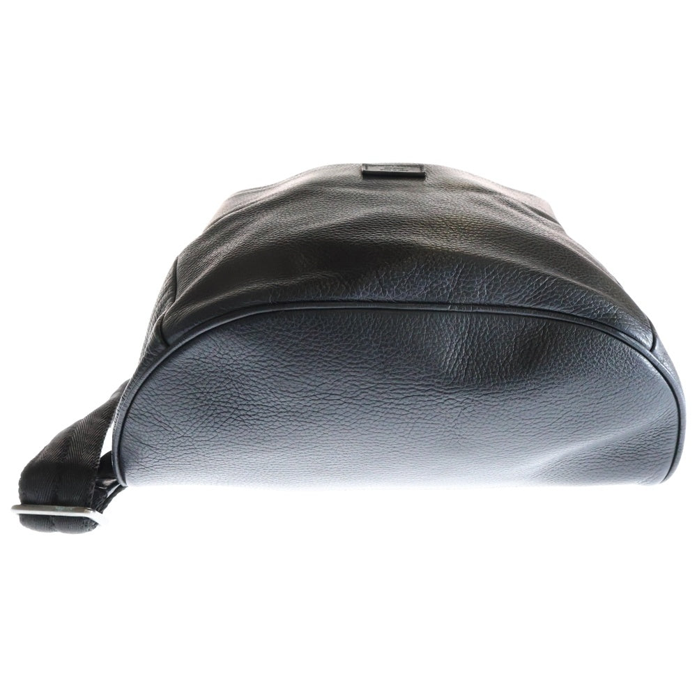 GIORGIO ARMANI(ジョルジオアルマーニ) N892 レザーバックパック ブラック YB42J Y2O074