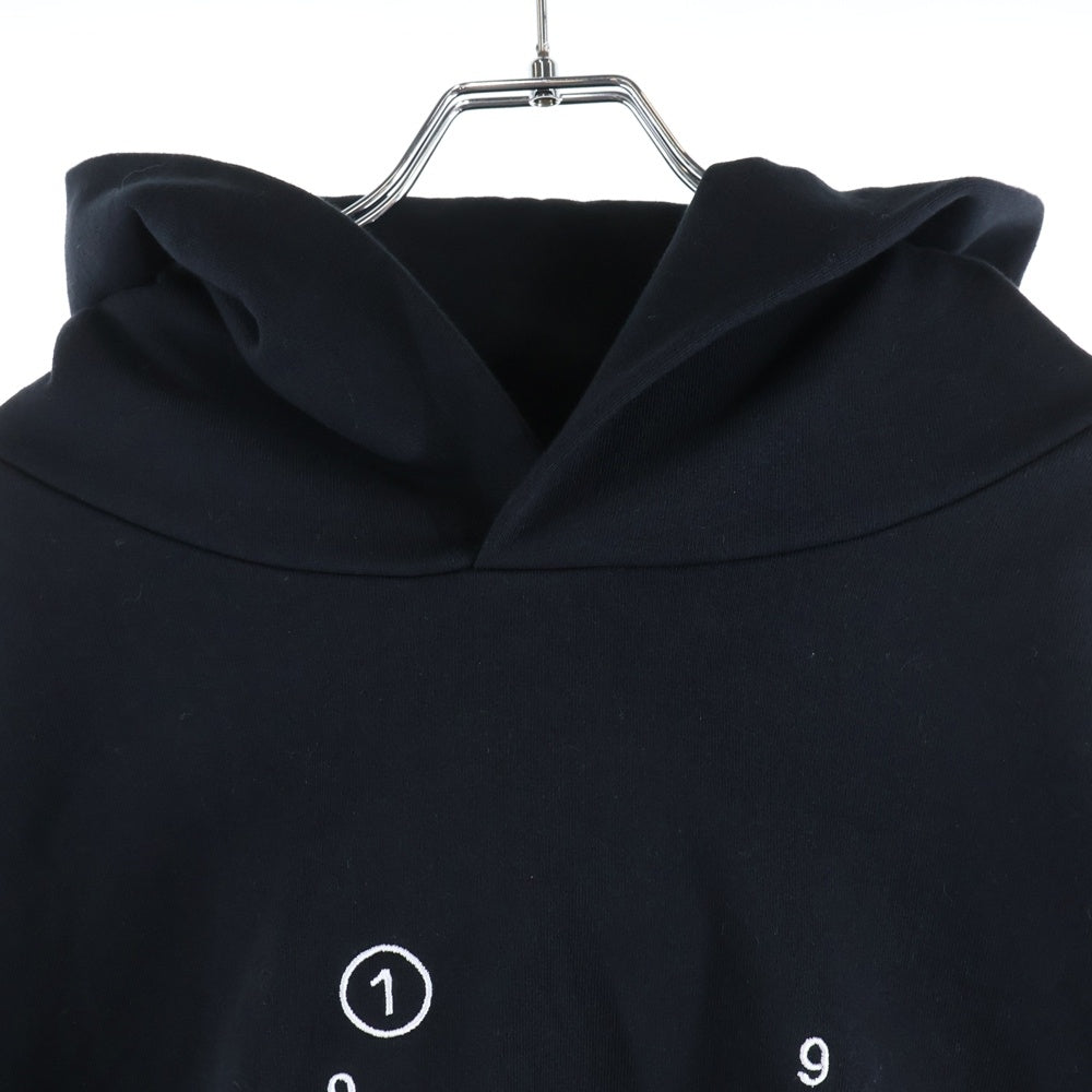 Maison Margiela 1 10(メゾンマルジェラ 1 10) 23SS NUMBERS LOGO HOODIE ナンバーズロゴ プリント プルオーバーフーディー パーカー スウェット ブラック S50GU0202 S25505
