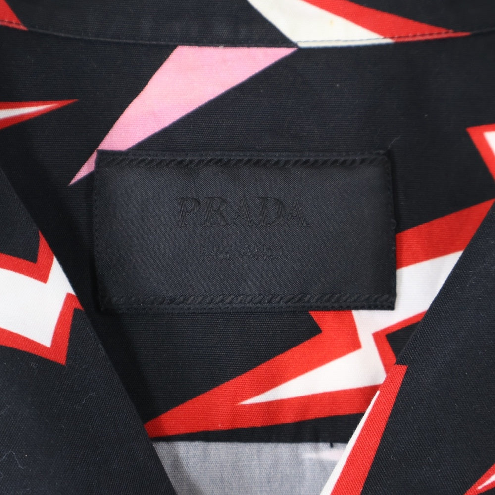 PRADA(プラダ) 19AW BLACK AND RED THUNDER PRINT SHIRT サンダーパターン ボタンダウン レギュラーカラー半袖シャツ ブラック/レッド S192 1U5R