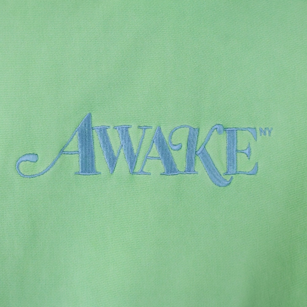AWAKE NY(アウェイク ニューヨーク) ロゴエンブロイダリー フーデットスウェットパーカー グリーン
