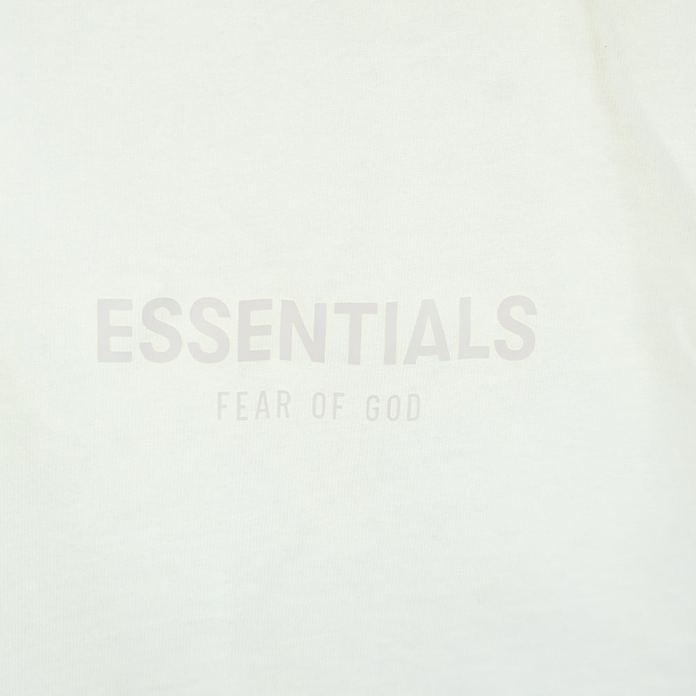 FEAR OF GOD ESSENTIALS(フィアオブゴッド エッセンシャルズ) 両面ロゴプリント クルーネック半袖Tシャツ カットソー ホワイト