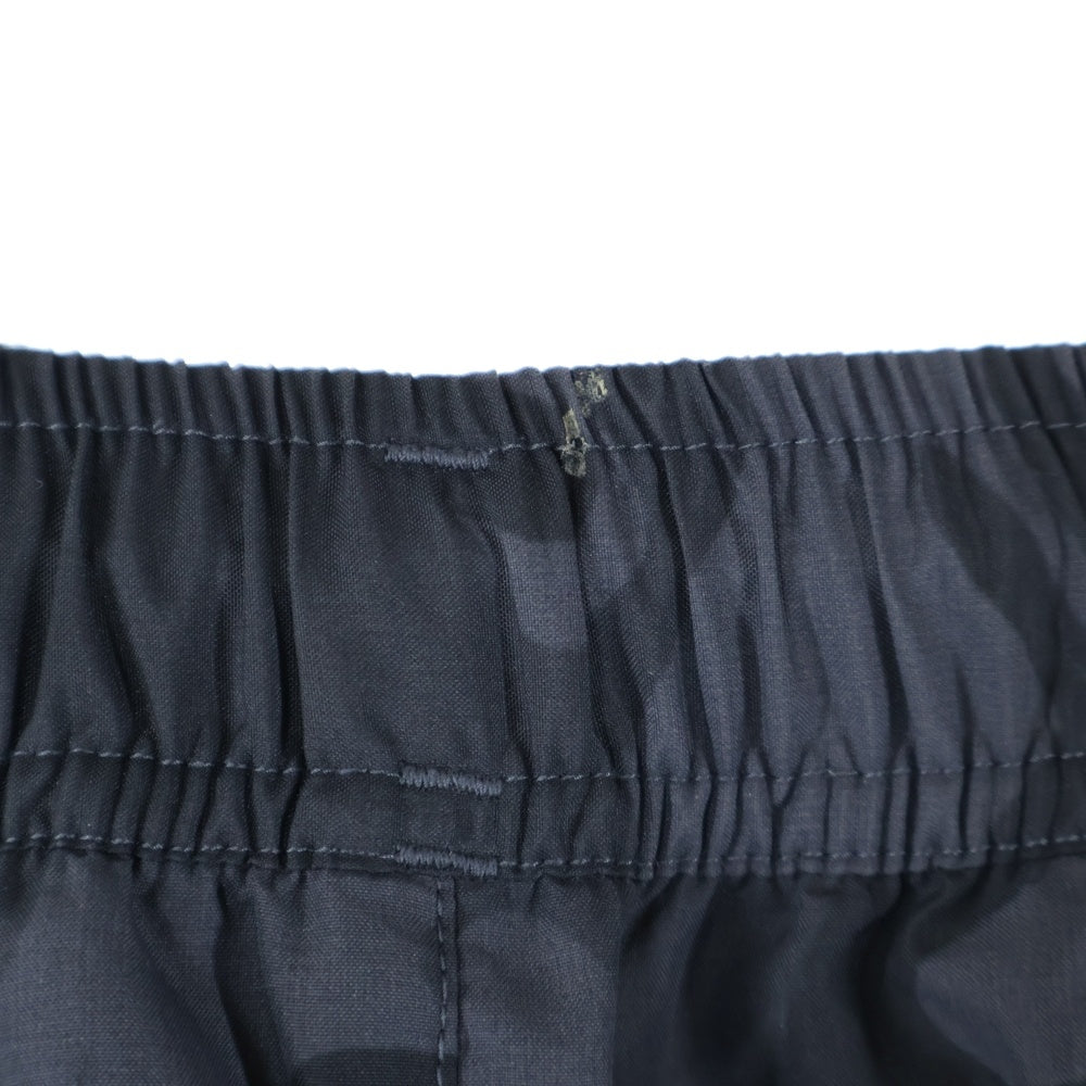 F.C.R.B./F.C.Real Bristol/FCRB(エフシーアールビー/エフシーレアルブリストル) ×NIKE ナイキ カモ柄 フロントロゴワッペン ナイロンパンツ ブラック/グレー 335129