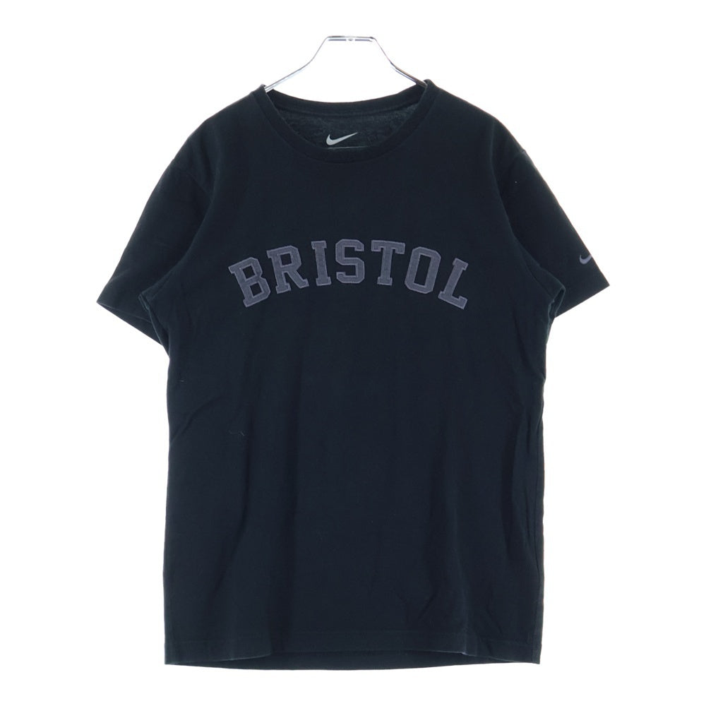 F.C.R.B./F.C.Real Bristol/FCRB(エフシーアールビー/エフシーレアルブリストル) ×NIKE ナイキ フロントロゴワッペン刺繍Tシャツ 半袖クルーネックカットソー ブラック 615035-010