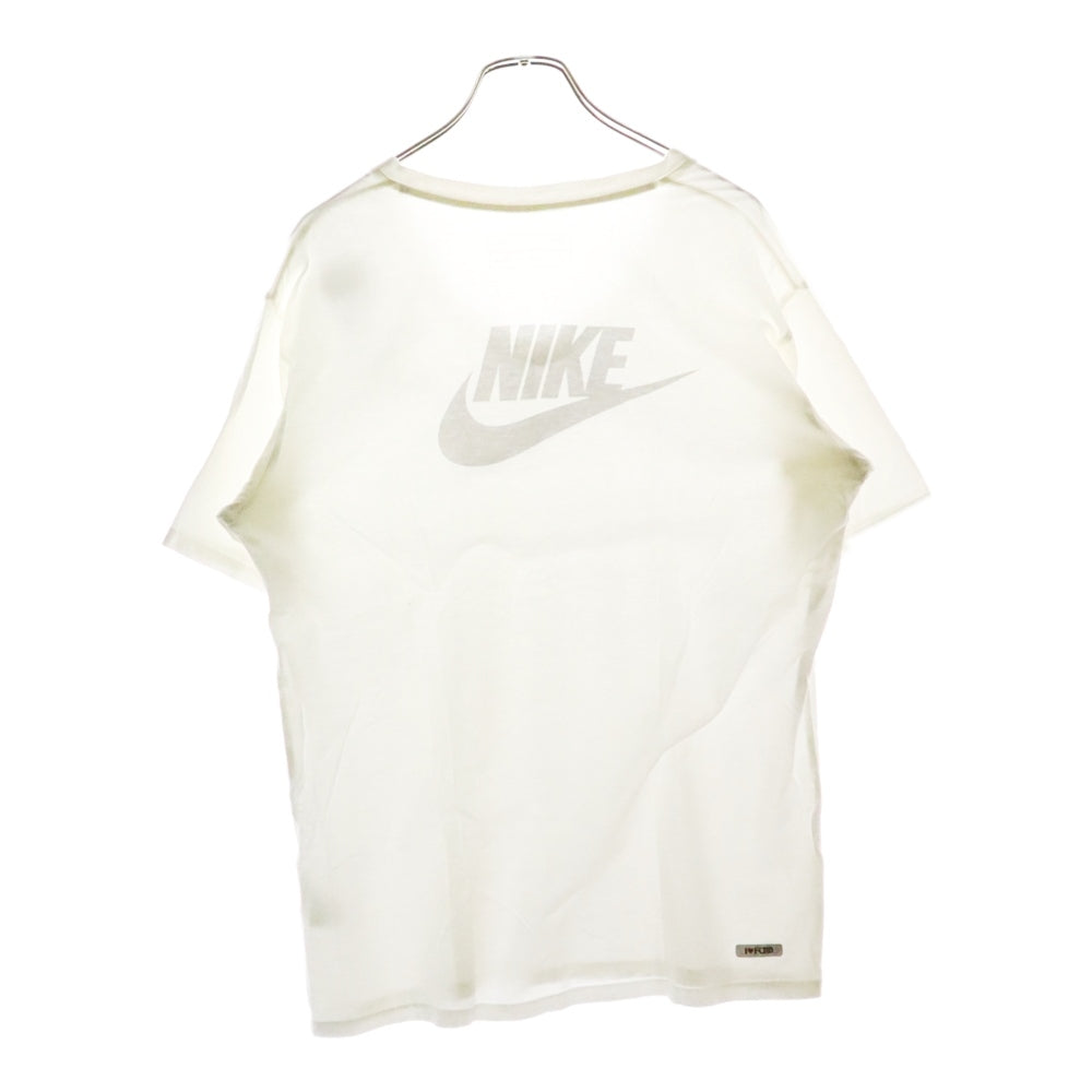 F.C.R.B./F.C.Real Bristol/FCRB(エフシーアールビー/エフシーレアルブリストル) ×NIKE ナイキ 胸スカルプリントTシャツ 半袖Vネックカットソー ホワイト 243713