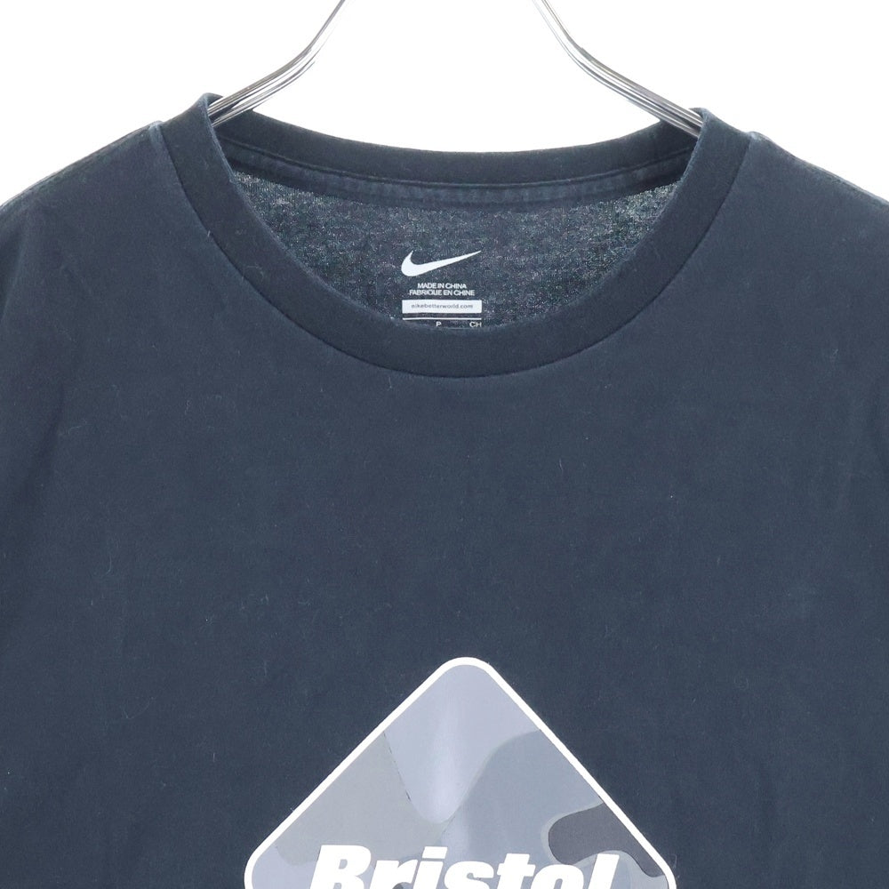 F.C.R.B./F.C.Real Bristol/FCRB(エフシーアールビー/エフシーレアルブリストル) カモ柄 フロントロゴプリントTシャツ 半袖クルーネックカットソー ブラック 640479-010