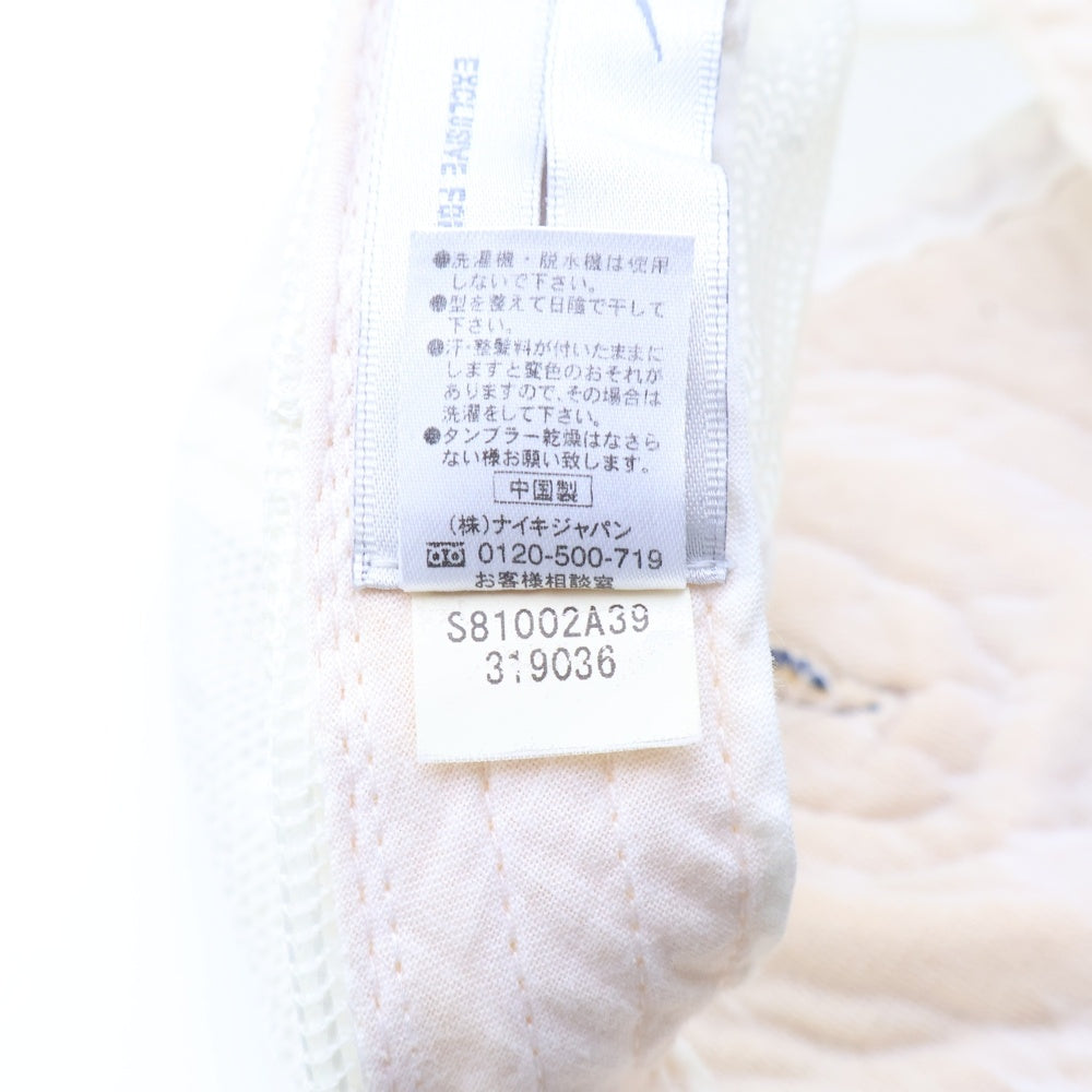 F.C.R.B./F.C.Real Bristol/FCRB(エフシーアールビー/エフシーレアルブリストル) ×NIKE ナイキ カレッジロゴプリント コットンメッシュキャップ 帽子 ネイビー/ホワイト 319036