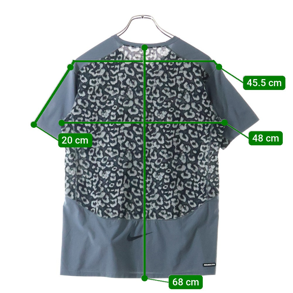 F.C.R.B./F.C.Real Bristol/FCRB(エフシーアールビー/エフシーレアルブリストル) ×NIKE ナイキ バックレオパード ロゴプリント カットソー 半袖Tシャツ グレー 465448-021