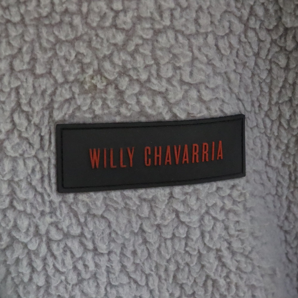 WILLY CHAVARRIA(ウィリーチャバリア) ラバーロゴデザイン ジップアップ フリースジャケット グレー