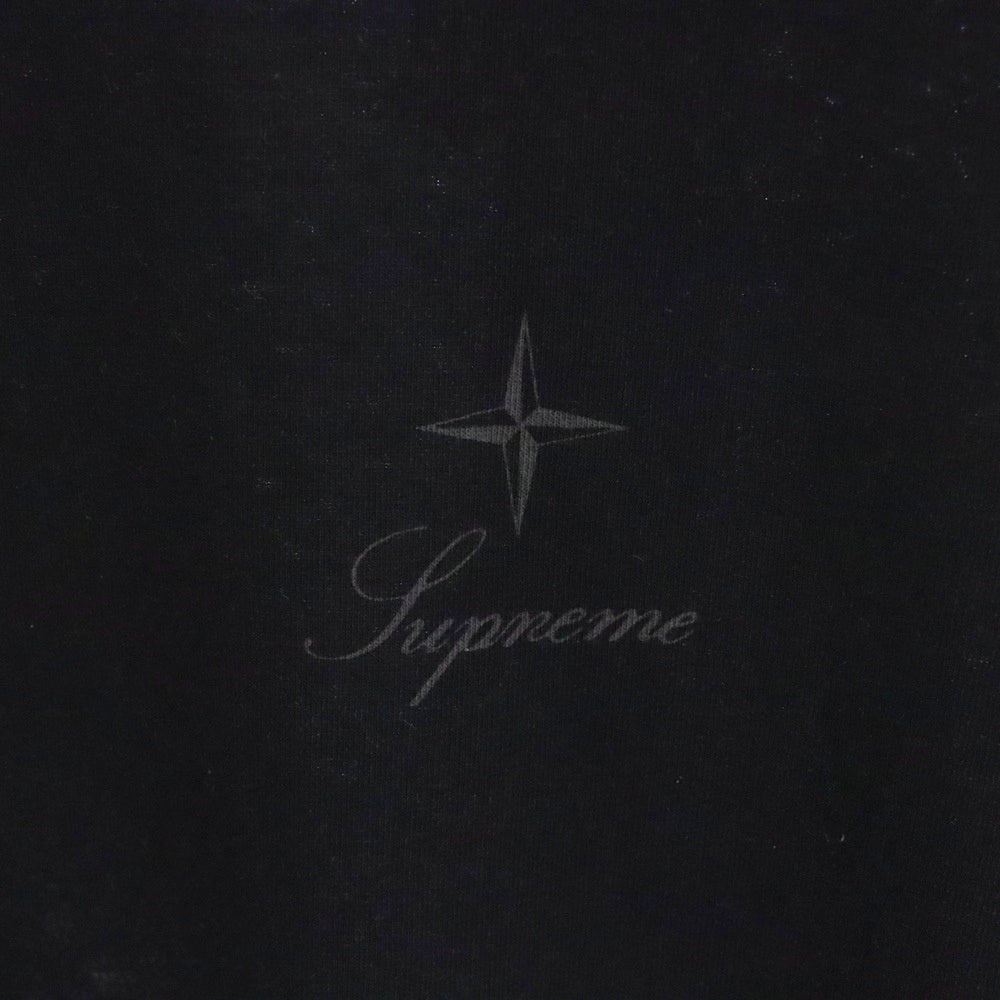 SUPREME(シュプリーム) 23AW ×STONE ISLAND L/S TEE ストーンアイランド フロントロゴデザイン クルーネック カットソー 長袖Tシャツ ブラック 7925201S6