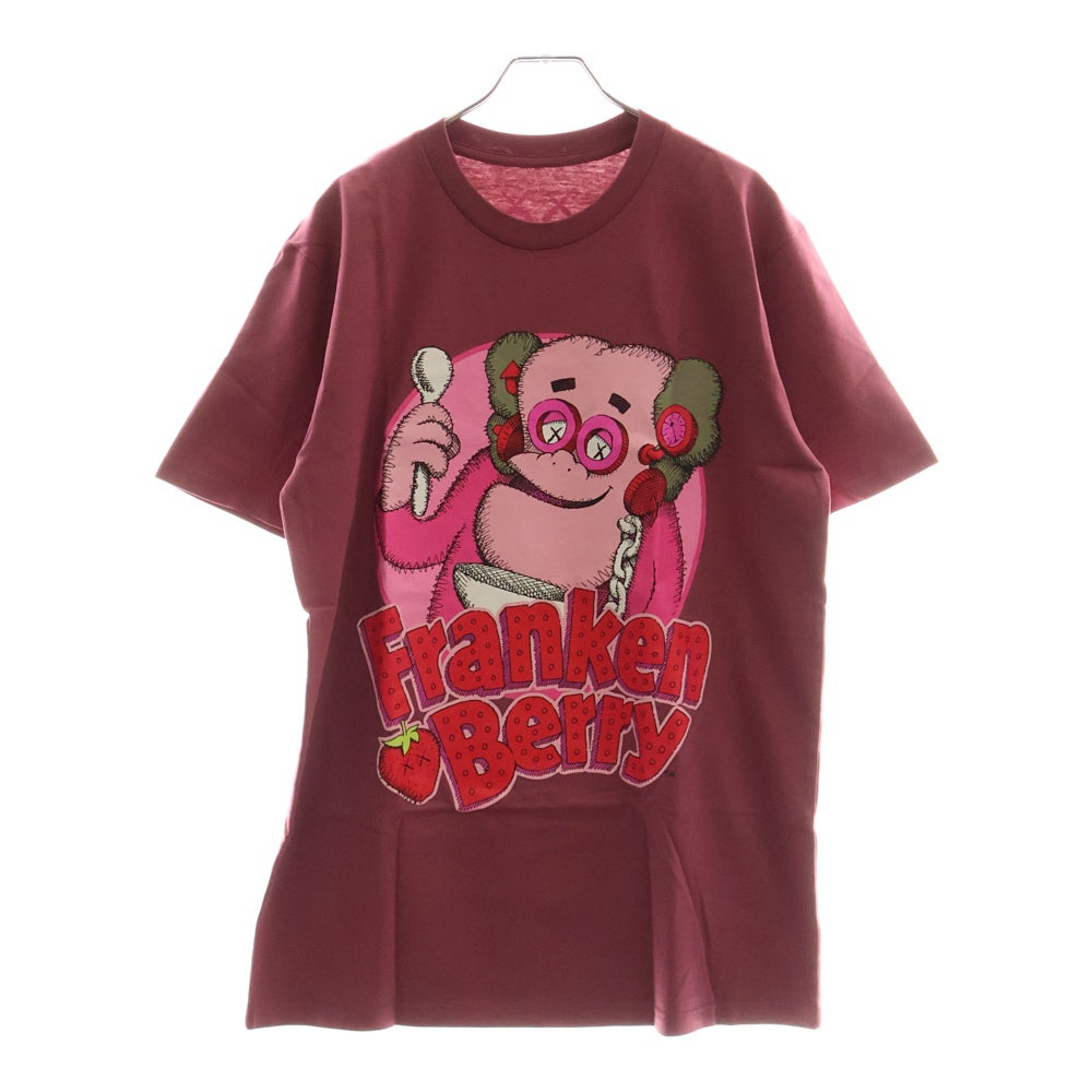 KAWS(カウズ) ×FRANKEN BERRY フランケン ベリー クルーネック半袖プリントTシャツ カットソー レッド