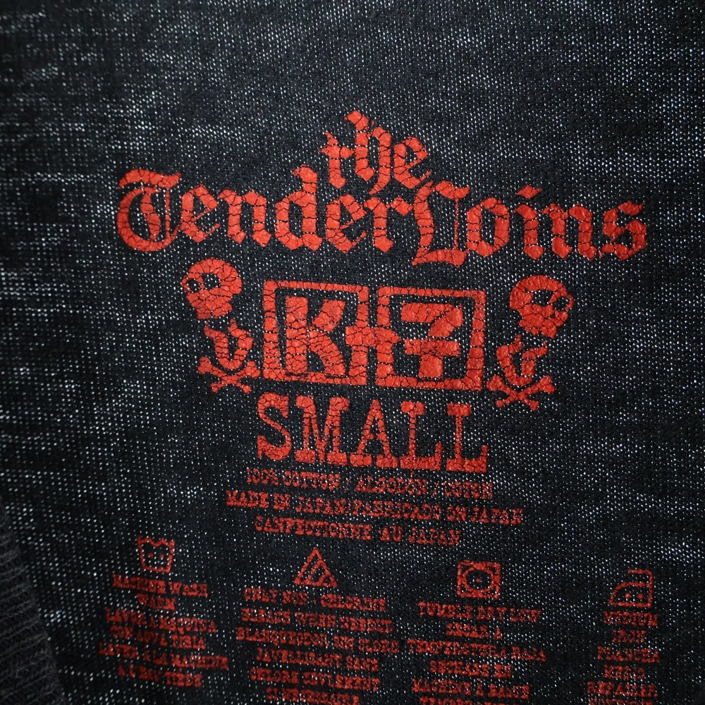 TENDERLOIN(テンダーロイン) ロゴプリントTシャツ 半袖カットソー ブラック/レッド