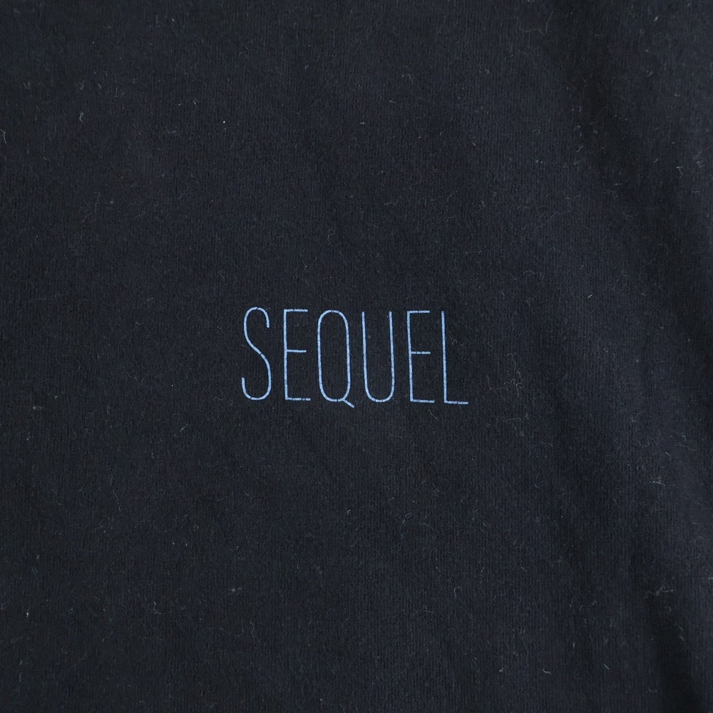 SEQUEL(シークエル) 24SS オイル ペインティング ロゴプリント クルーネック 半袖Tシャツ カットソー ブラック SQ-24SS-ST-03