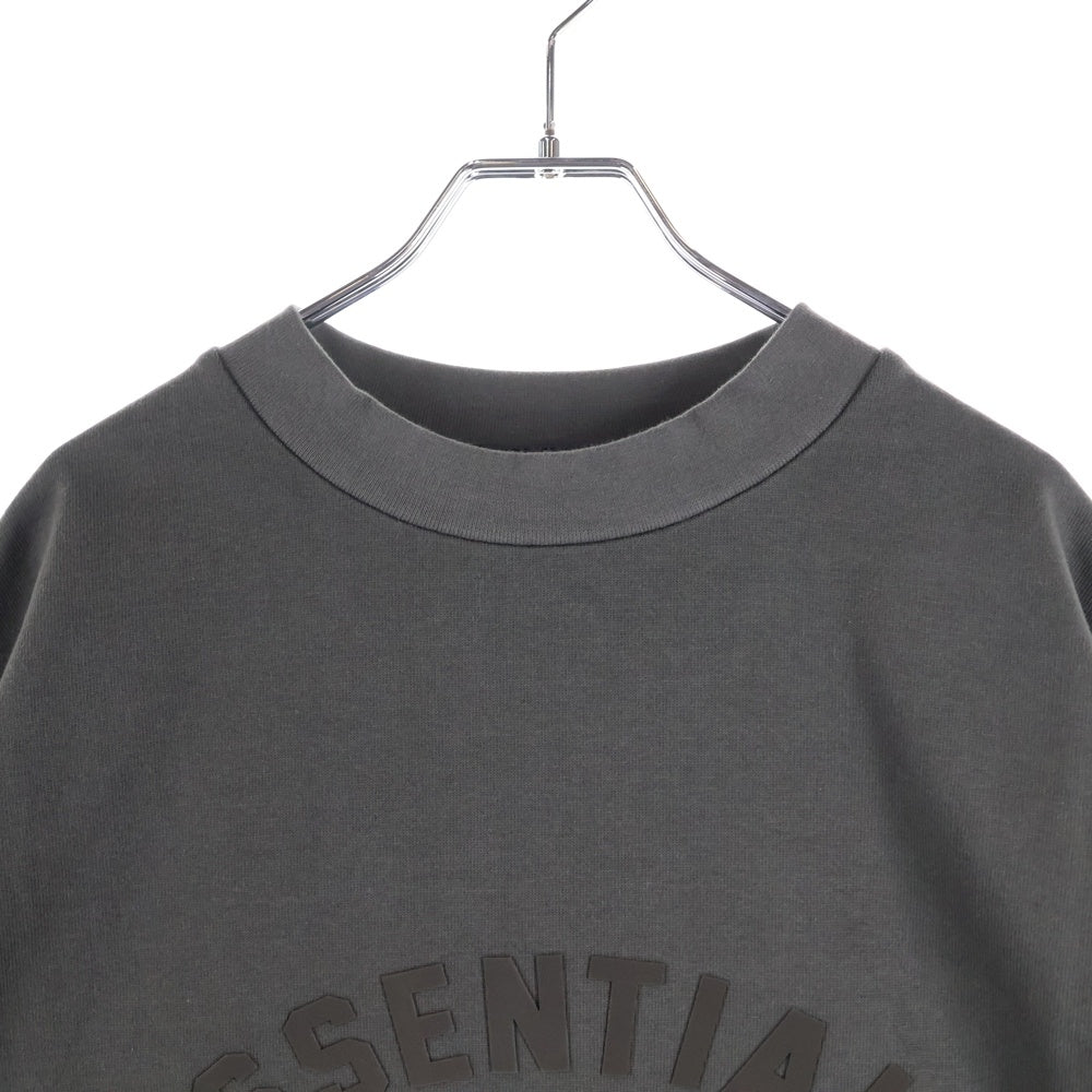 ESSENTIALS FEAR OF GOD(エッセンシャル フィアオブゴッド) 23AW CREWNECK T-SHIRT ロゴプリント クルーネック 半袖Tシャツ カットソー ライトブラック