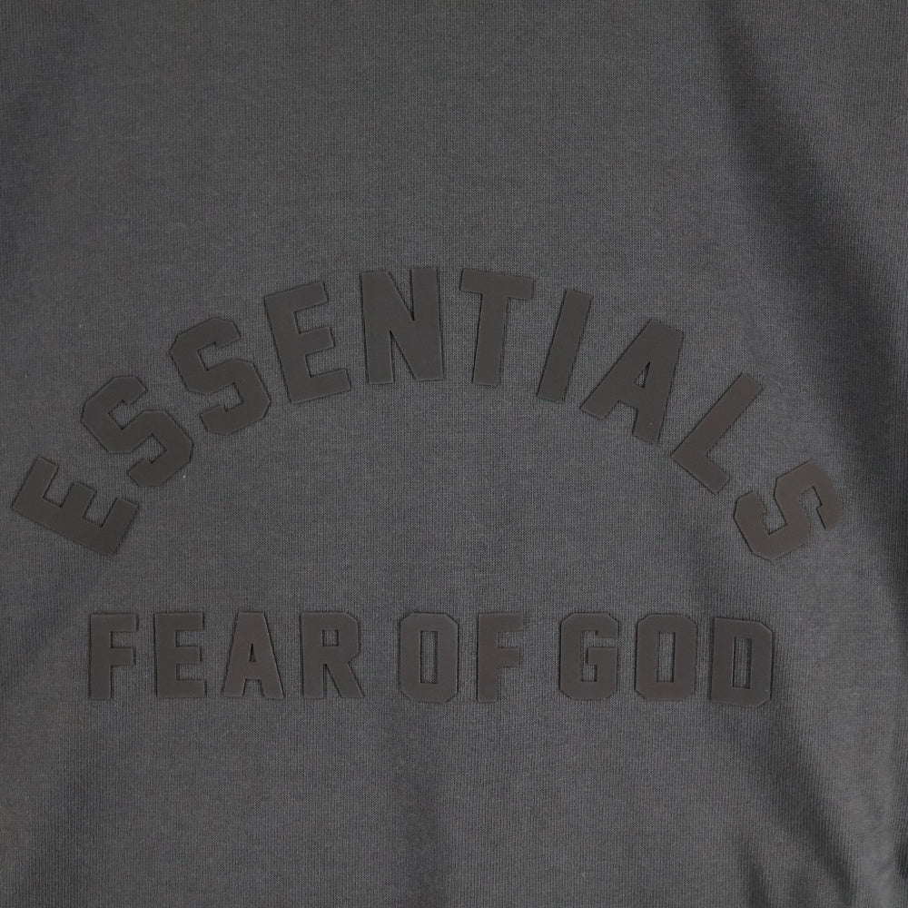 ESSENTIALS FEAR OF GOD(エッセンシャル フィアオブゴッド) 23AW CREWNECK T-SHIRT ロゴプリント クルーネック 半袖Tシャツ カットソー ライトブラック