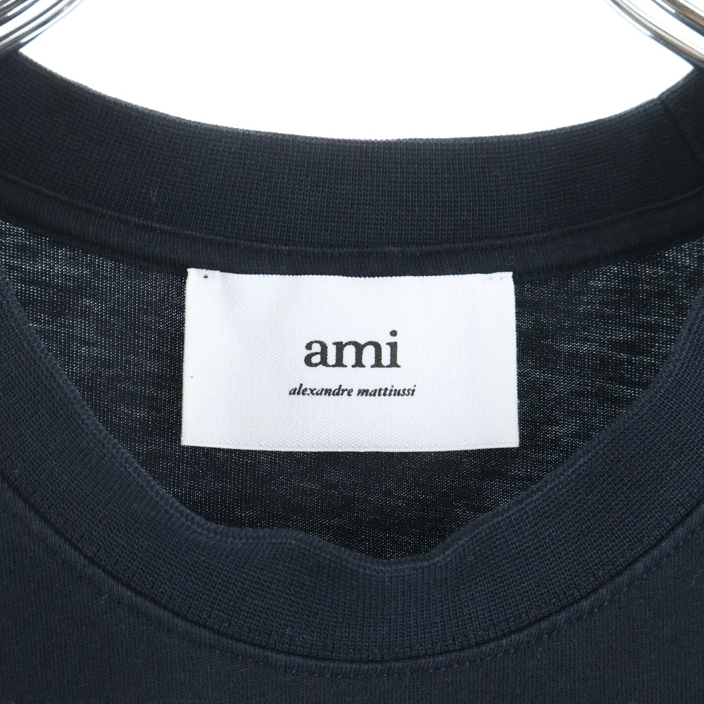 AMI Alexandre Mattiussi(アミアレクサンドルマテュッシ) ハートロゴ刺繍 クルーネック コットン 半袖Tシャツ カットソー ブラック レディース BFUTS001.724