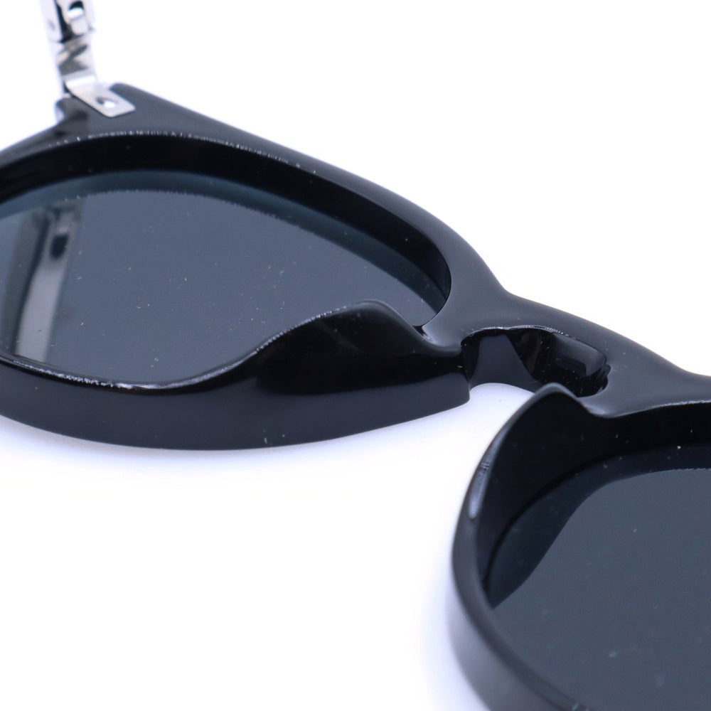 LOUIS VUITTON(ルイヴィトン) LVライズ ラウンド ロゴデザイン サングラス 眼鏡 ブラック/シルバー Z1669E