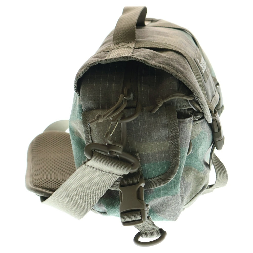 SUPREME(シュプリーム) 24SS Mini Duffle Bag カモ柄 ミニ ダッフル ショルダーバッグ カーキ/ブラウン